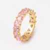 Eternity-Ring aus Edelstahl mit dreieckigem Zirkon